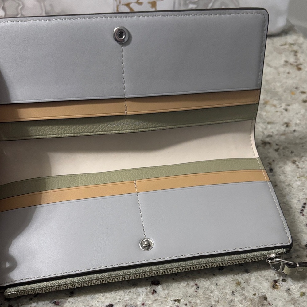 Tory Burch Colorblock Zip Wallet in Sage, Gray & Cream - Picture 4 of 5